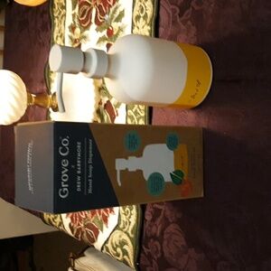 New! Grove Co. and Drew Barrymore hand soap dispenser Limited Edition Glass